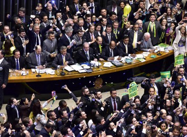 Comissão do impeachment aprova convite para Barbosa e Kátia Abreu
