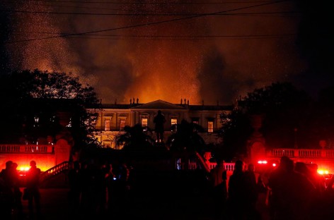 Rodrigo Maia diz que incêndio de museu carioca é uma “perda irreparável”