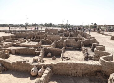 Descoberta do templo do rei e da cidade perdida | A cidade Perdida de Tutancâmon | Discovery+ Brasil