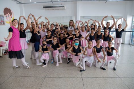 Aulas de balé na Praça CEU atendem 190 crianças e jovens gratuitamente