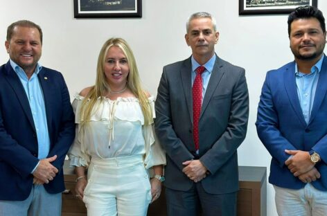 Presidente Marcelo Cruz e deputados visitam o Ministério Público do Estado de Rondônia