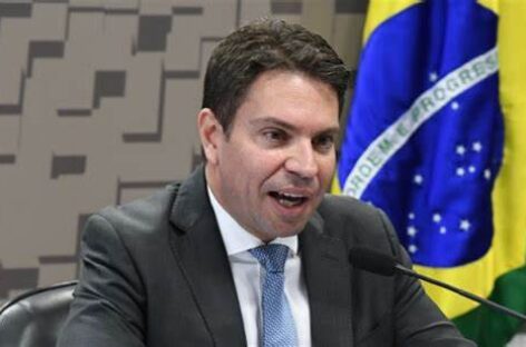 Abin teria espionado desafetos de filhos de Bolsonaro